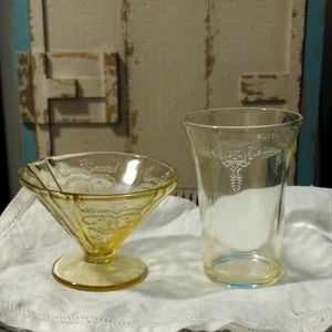 2 pieces of Vintage yellow depression glass
